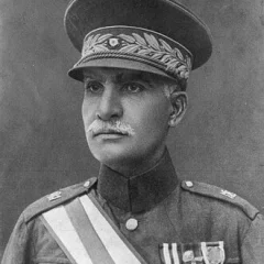 Reza Shah height profile photo