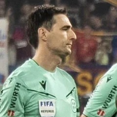 Ricardo de Burgos Bengoetxea height profile photo
