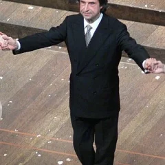 Riccardo Muti height profile photo