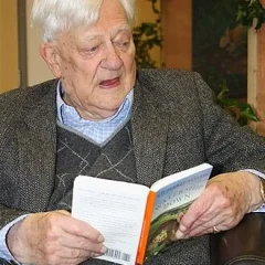 Richard Adams height profile photo