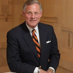 Richard Burr height profile photo