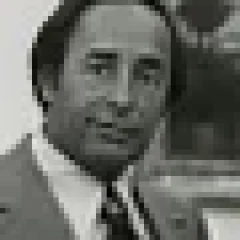 Richard DeVos height profile photo