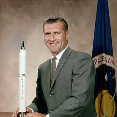 Richard F. Gordon Jr. height profile photo