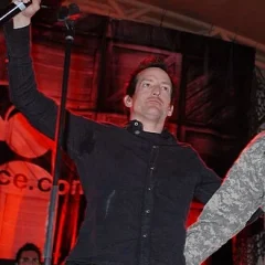 Richard Patrick height profile photo