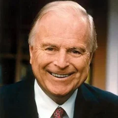 Richard Riordan height profile photo