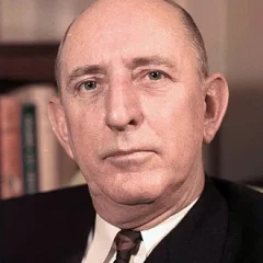 Richard Russell Jr. height profile photo