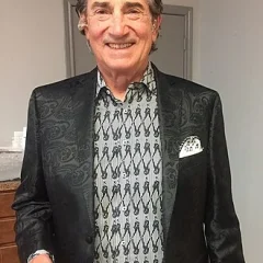 Richard Sterban height profile photo