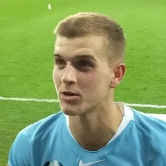 Riley McGree height profile photo