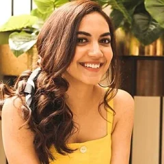 Ritu Varma height profile photo