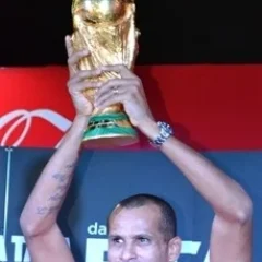 Rivaldo height profile photo