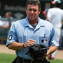 Rob Drake height profile photo