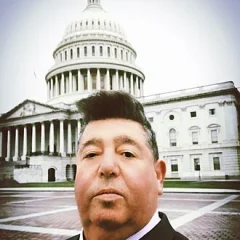 Rob Goldstone height profile photo