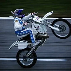 Robbie Knievel height profile photo