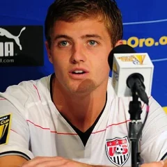 Robbie Rogers height profile photo