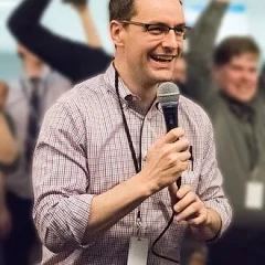 Robby Mook height profile photo