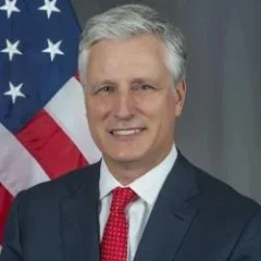 Robert C. O'Brien height profile photo
