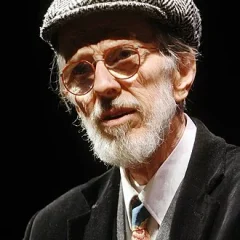 Robert Crumb height profile photo