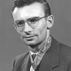Robert E. Simanek height profile photo