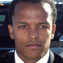 Robert Earnshaw height profile photo
