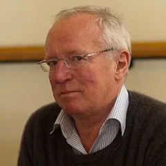 Robert Fisk height profile photo