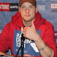 Robert Helenius height profile photo