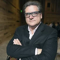 Robert Hertzberg height profile photo