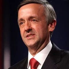 Robert Jeffress height profile photo