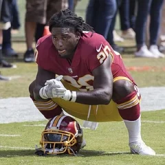 Robert Kelley (American football) height profile photo