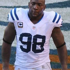 Robert Mathis height profile photo