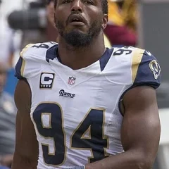 Robert Quinn (American football) height profile photo