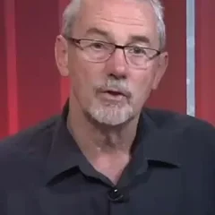 Robert Walls height profile photo
