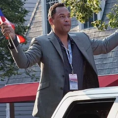 Roberto Alomar height profile photo