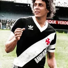 Roberto Dinamite height profile photo
