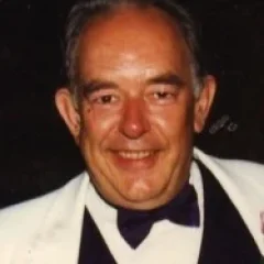 Robin Leach height profile photo
