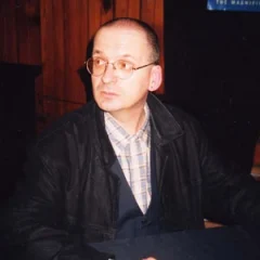 Roddy Doyle height profile photo