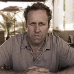 Roger Avary height profile photo