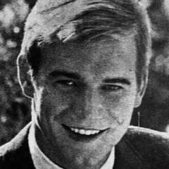 Roger Ewing height profile photo