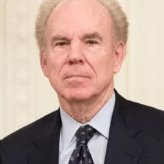 Roger Staubach height profile photo