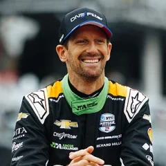 Romain Grosjean height profile photo