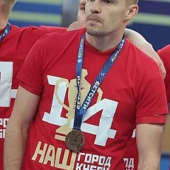 Roman Zobnin height profile photo