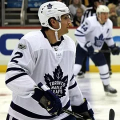 Ron Hainsey height profile photo