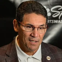 Ron Rivera height profile photo