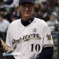 Ron Roenicke height profile photo