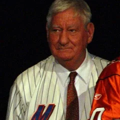 Ron Taylor (baseball) height profile photo