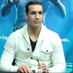 Rory MacDonald (fighter) height profile photo