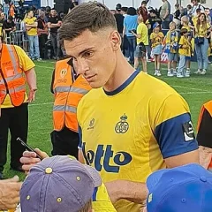 Ross Sykes height profile photo