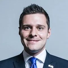 Ross Thomson height profile photo