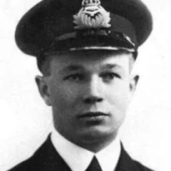 Roy Brown (RAF officer) height profile photo