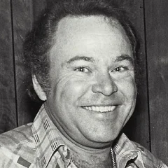 Roy Clark height profile photo