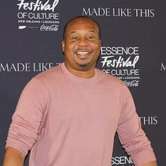 Roy Wood Jr. height profile photo